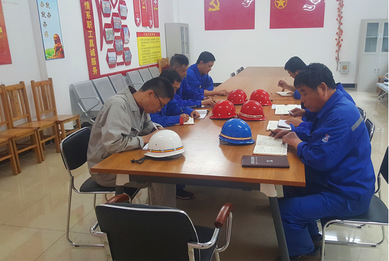 炼铁部烧结工段全体职工指标攻关再创佳绩
