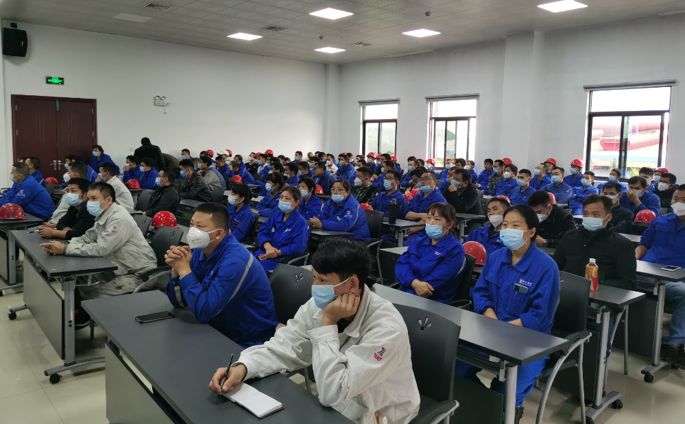广东新兴铸管组织开展铸管质量培训大讲堂