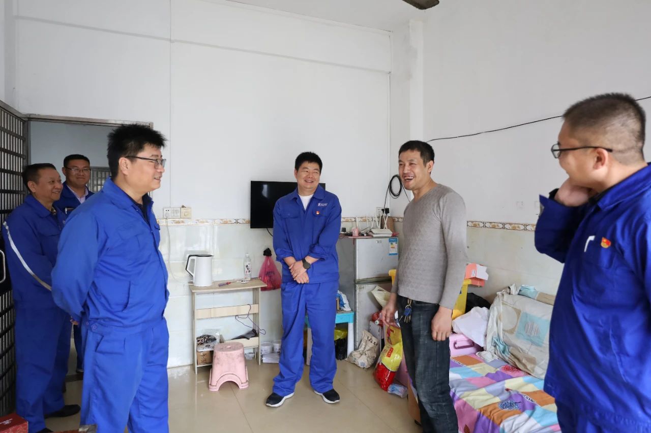 心系职工冷暖 节前慰问暖心——公司领导开展春前走访慰问困难党员、职工活动